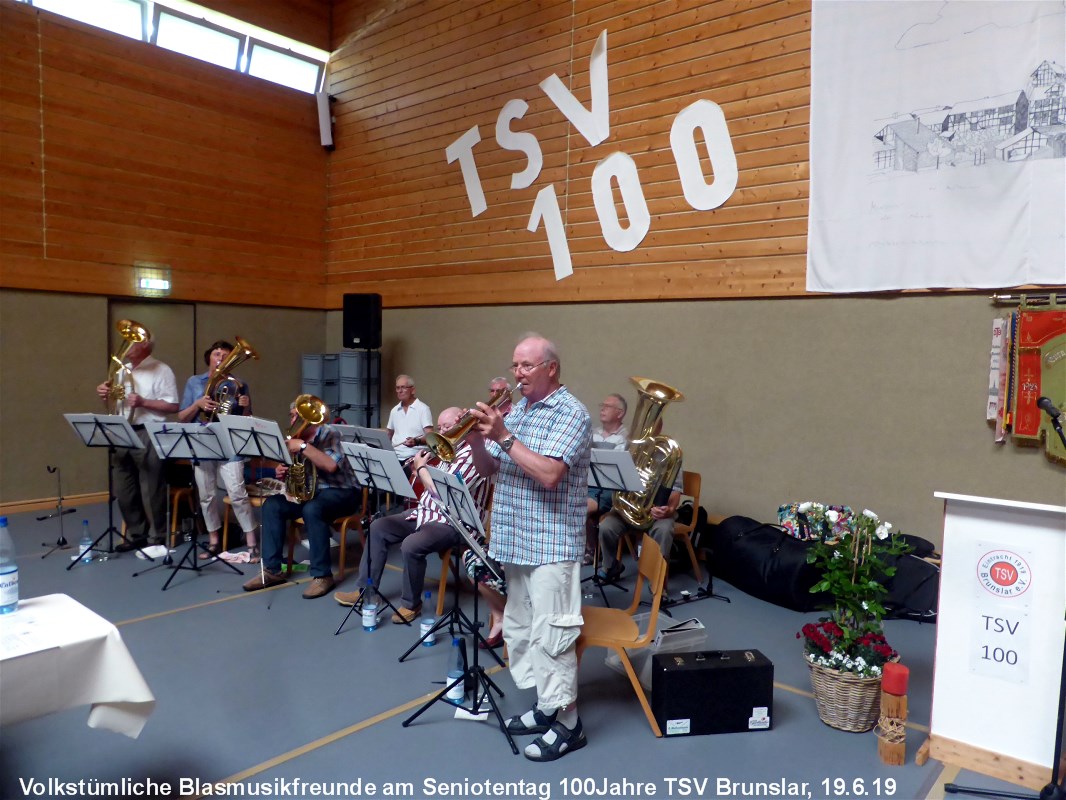 Web P1230164 VBF am Seniorentag 100 Jahre TSV Brunslar 19.6.19